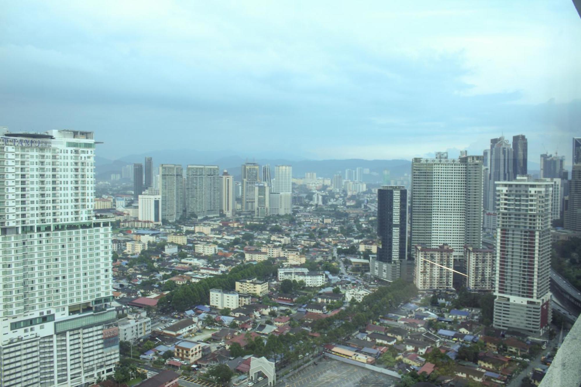 The Luxe Suites Infinitum Klcc Куала-Лумпур Экстерьер фото